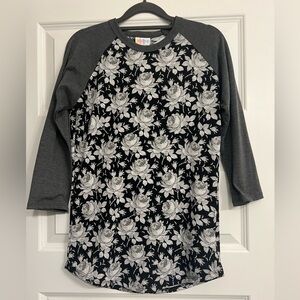 LuLaRoe, XS, gray and black 3/4 sleeve t-shirt